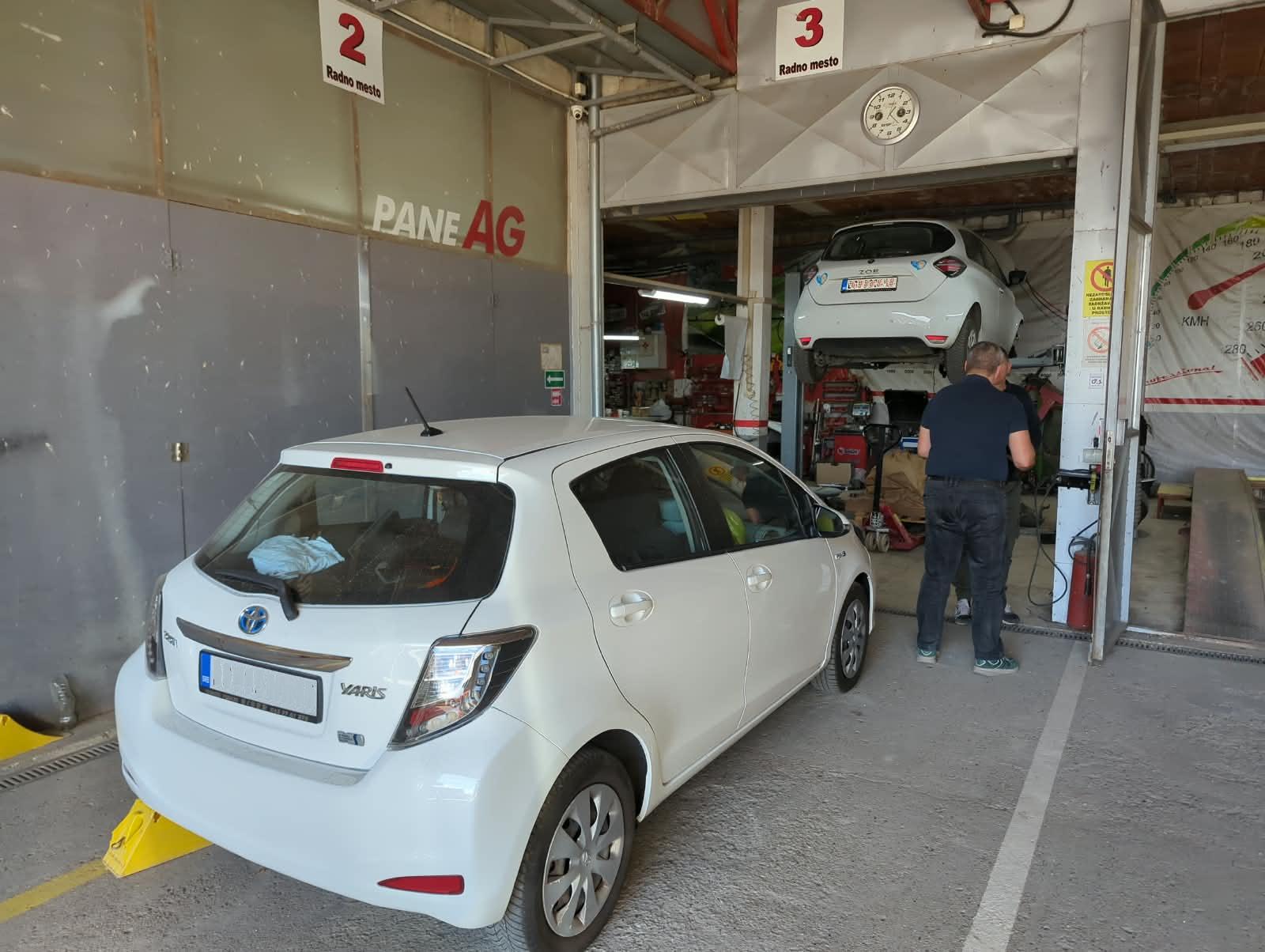Servis elektro vozila - Toyota Yaris Hybrid